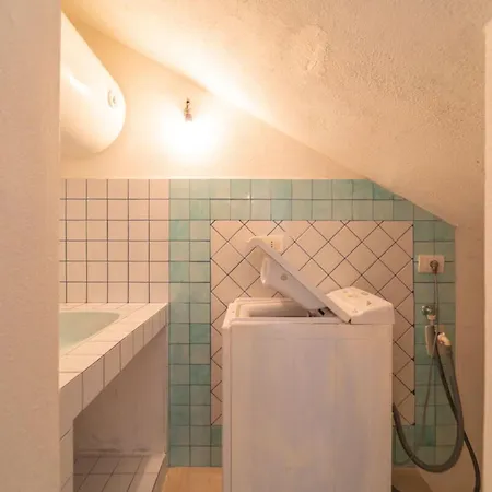#9a Casa Giardino - By Searly Holiday home