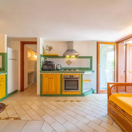 Affittasardegna-casa La Pelosa 2
